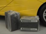 McLaren F1 Dandelion Yellow with Dark Grey Interior 1997 года
